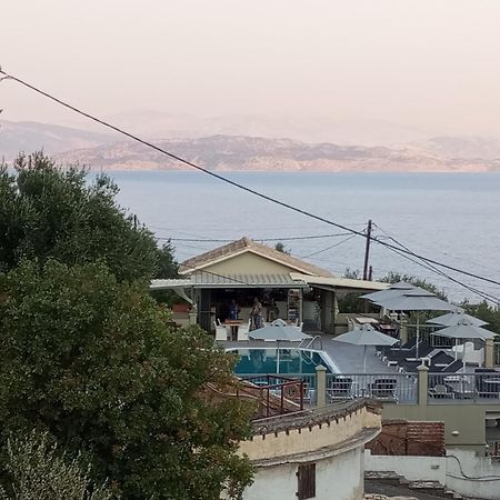 Sarakinos Apartments Barbati Luaran gambar