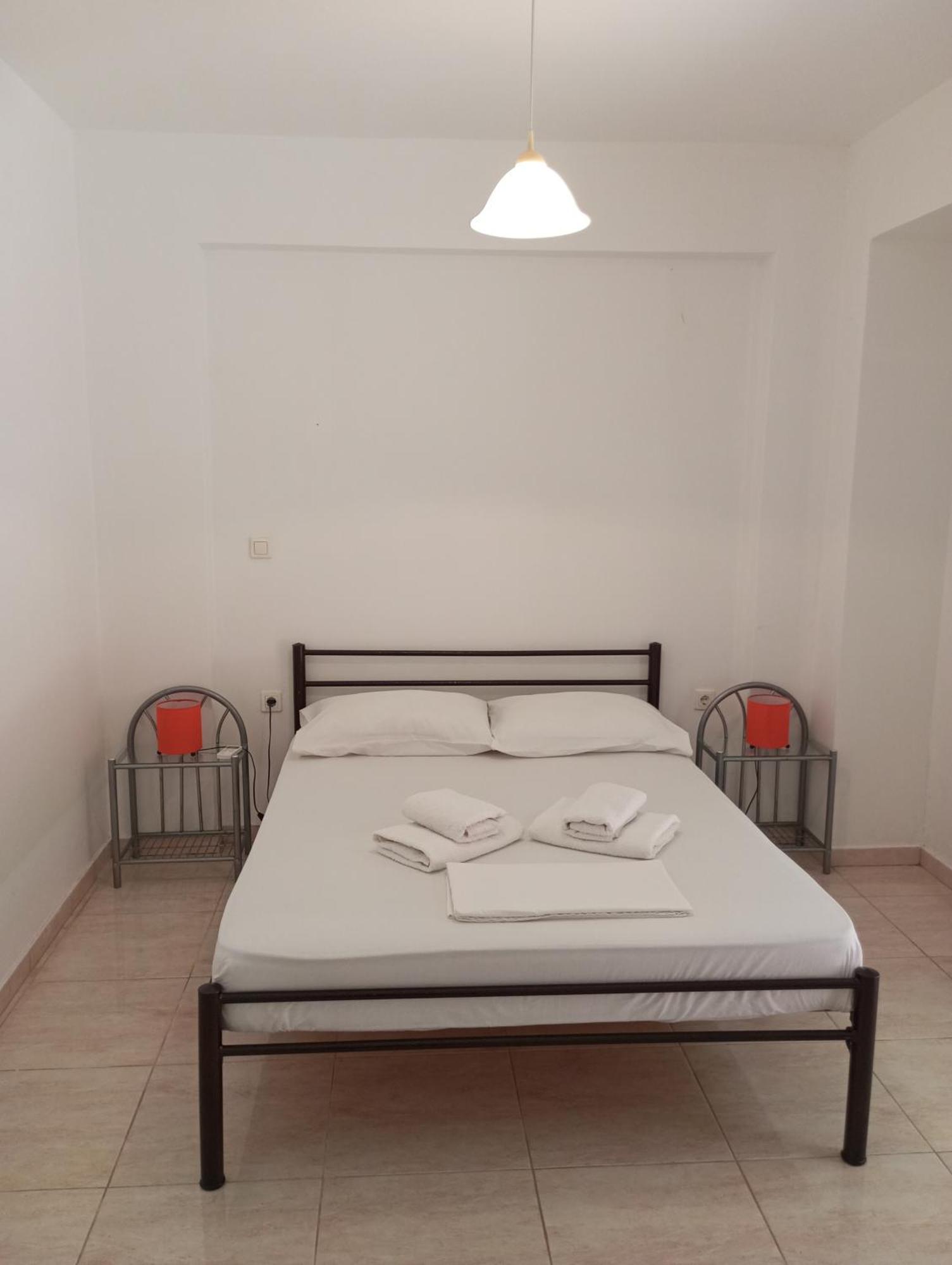 Sarakinos Apartments Barbati Luaran gambar