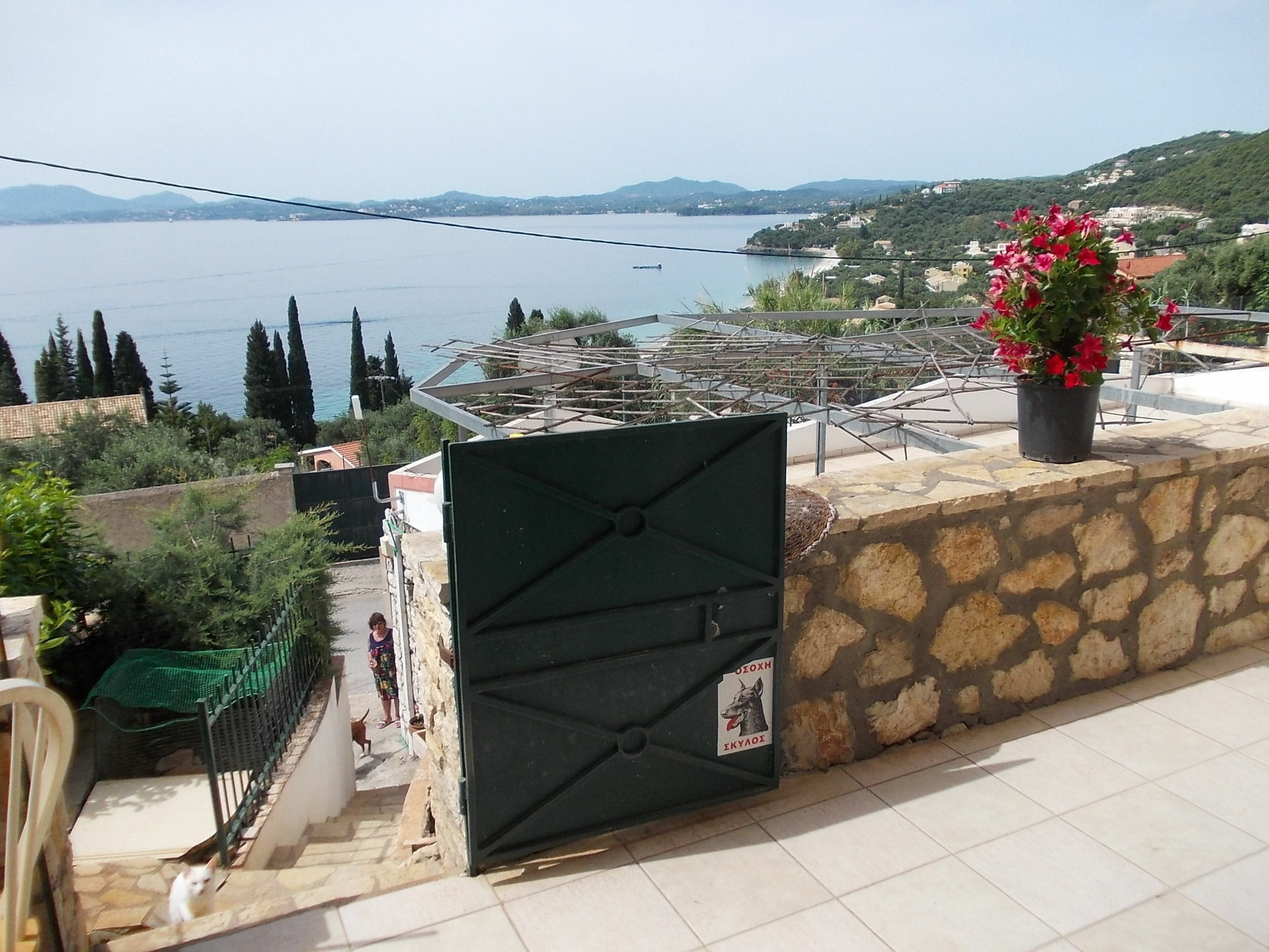 Sarakinos Apartments Barbati Luaran gambar