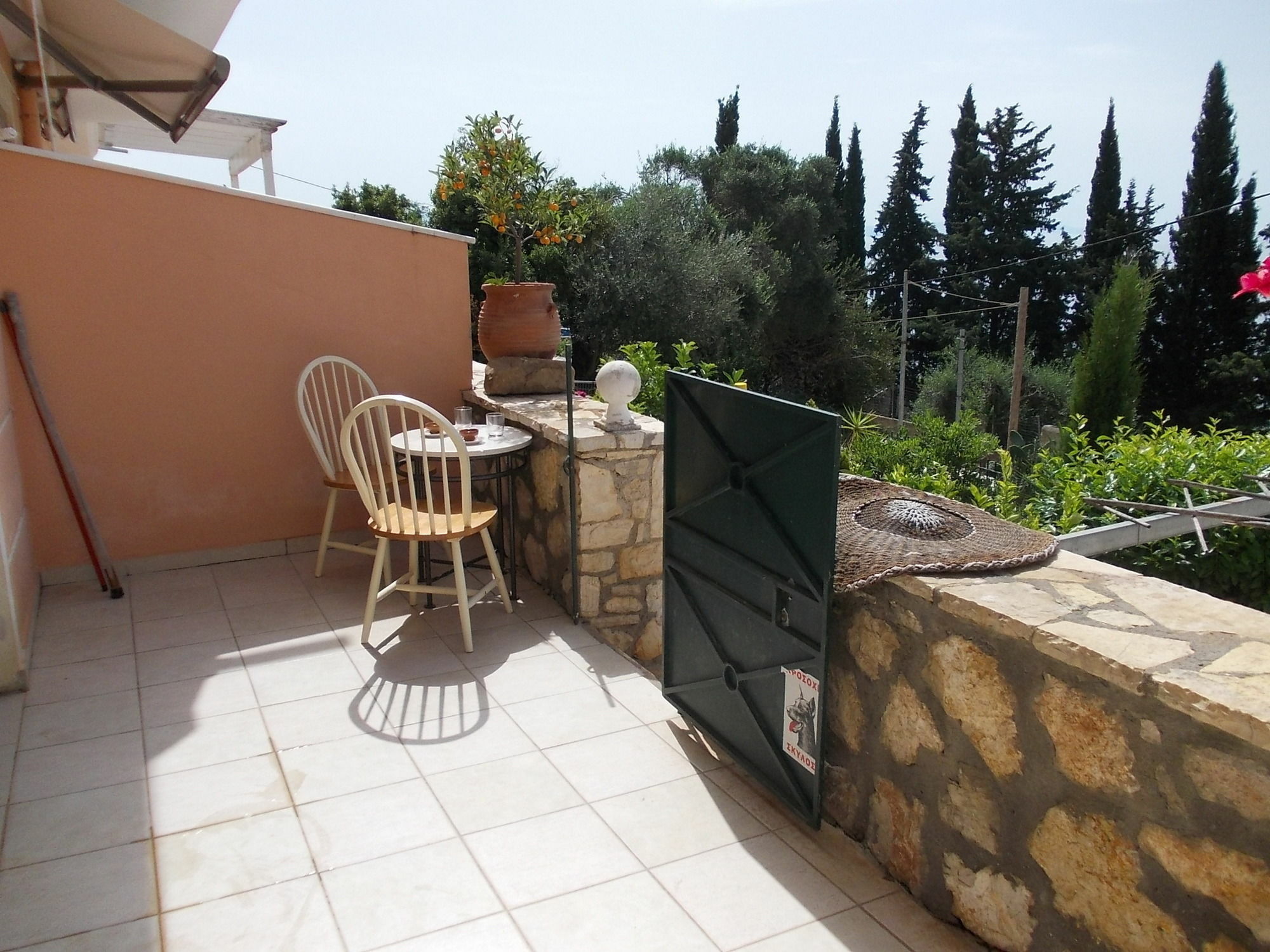 Sarakinos Apartments Barbati Luaran gambar